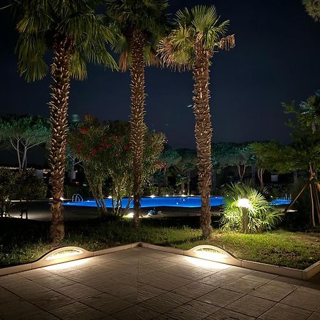 Casa Conchiglia - Aprilia Marittima - Corte Grande Экстерьер фото