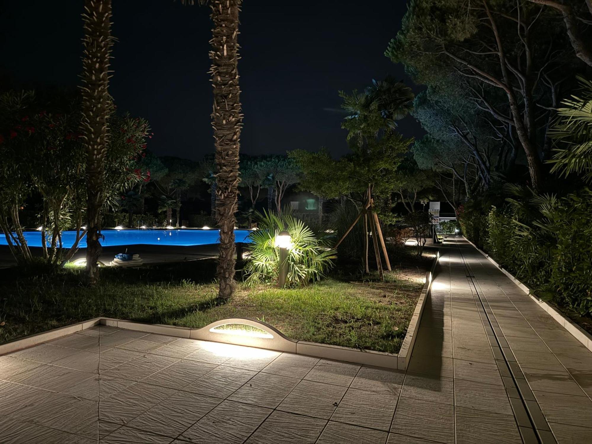 Casa Conchiglia - Aprilia Marittima - Corte Grande Экстерьер фото